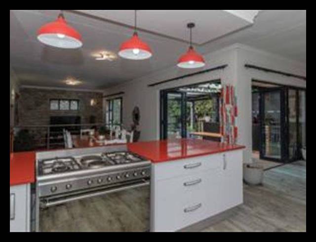 5 BEDROOM HOUSE FOR SALE IN EDEN GLEN